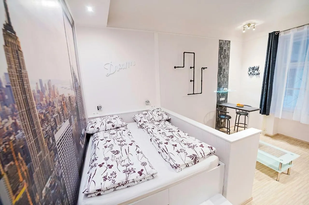 Free Parking, Quiet Design Flat In The Centre Apartment Budapest